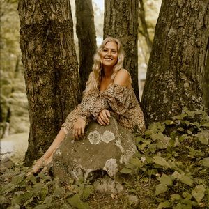 Meet your Posher, Alexandra